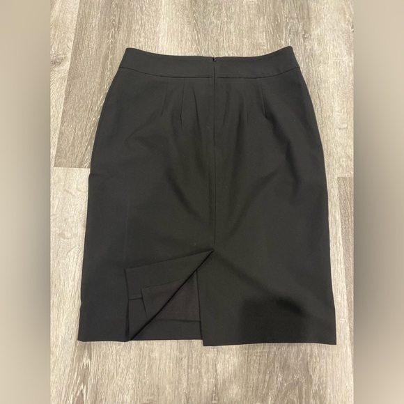 Ann Taylor black pencil skirt size 0 - Picture 6 of 8